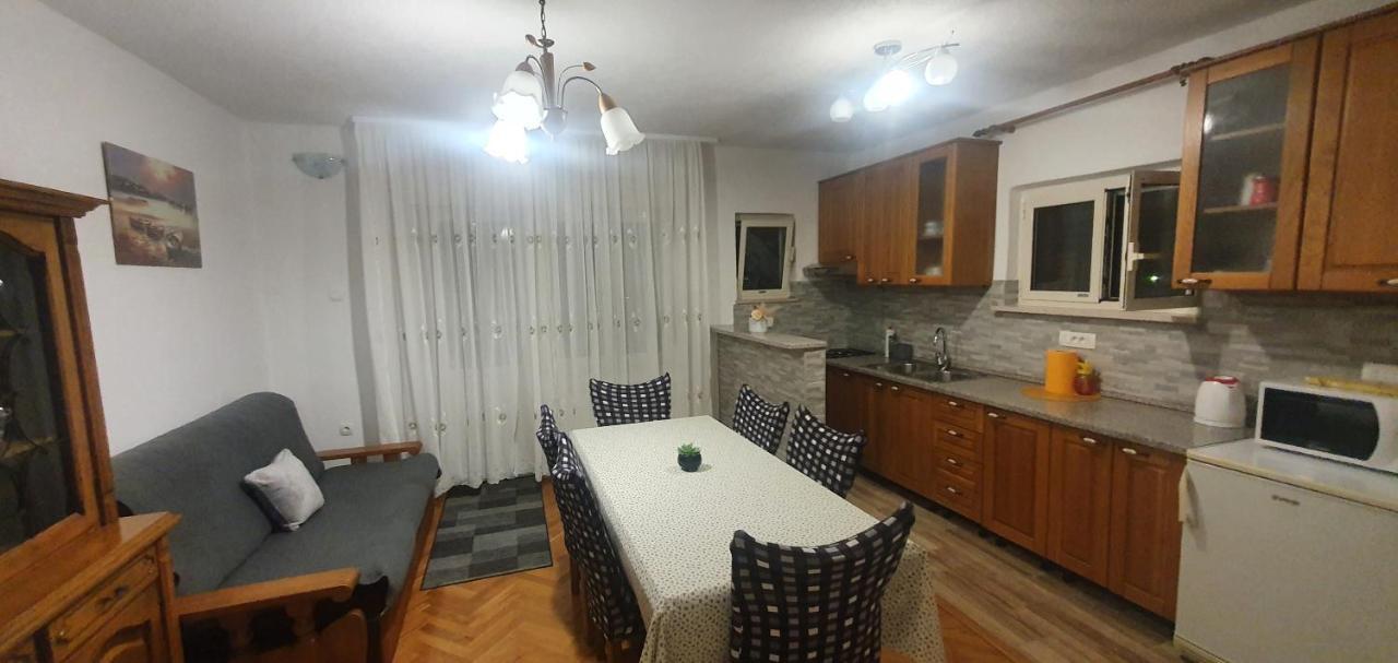Apartmani Matea تروغير المظهر الخارجي الصورة